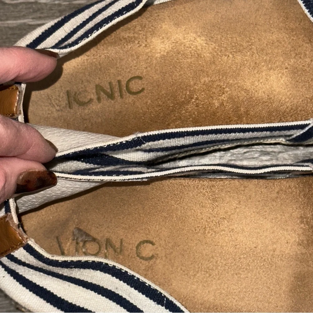 Vionic Valeri Espadrille Blue White Striped Flats Nautical Comfort Womens Size 9